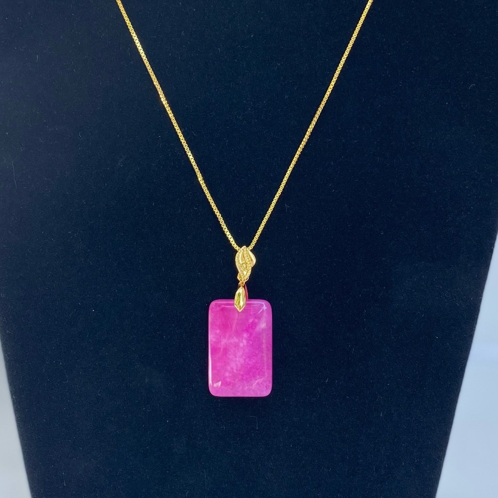 Pink Jade on 18k plated 16 inch box chain.